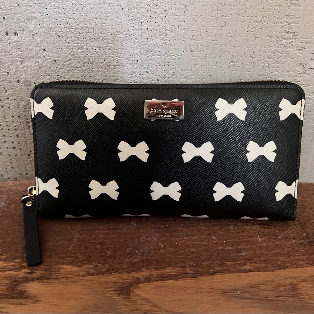 Kate Spade Black w/ Bows Wallet